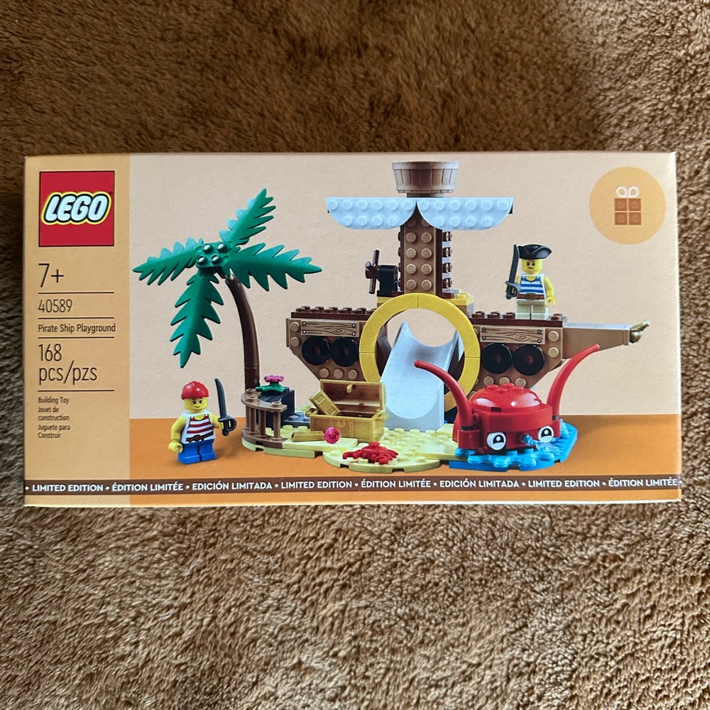 LEGO 40589 Pirate Adventure Set New Sealed